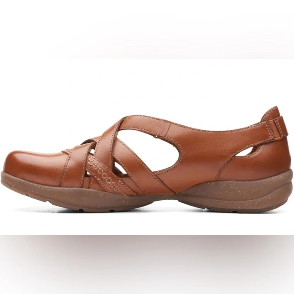 Clarks Women’s 7 1/2 Tan Roseville Step Mary Jane Flat Fisherman Travel Sandal - Picture 2 of 9